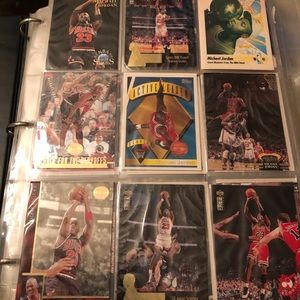 ⭐️9 Michael Jordan cards⭐️